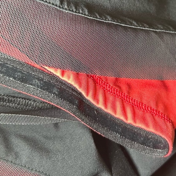 IVL Collective Women Race Pace Athletic Shorts- Black/ Size 6 - Picture 5 of 6